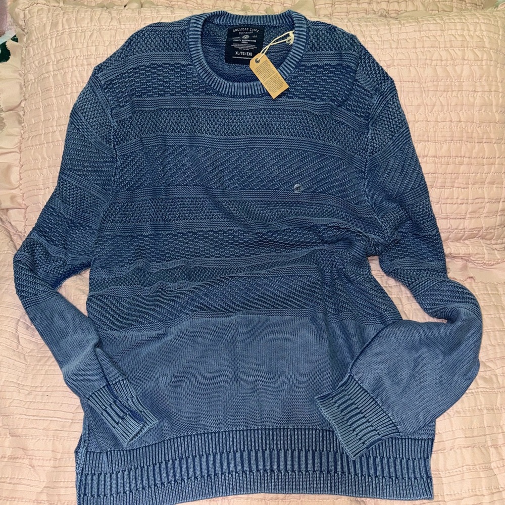American Eagle Sweater - Picture 1 of 3
